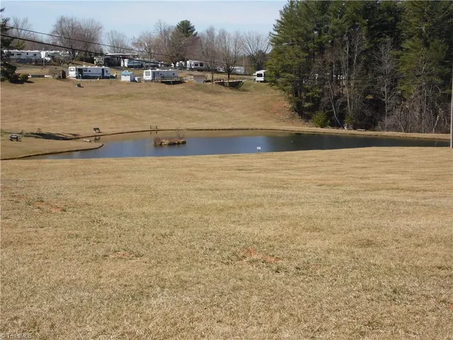 $49,900 | 184 Club House Drive, Ennice, NC 28623