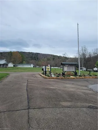 $49,900 | 184 Club House Drive, Ennice, NC 28623