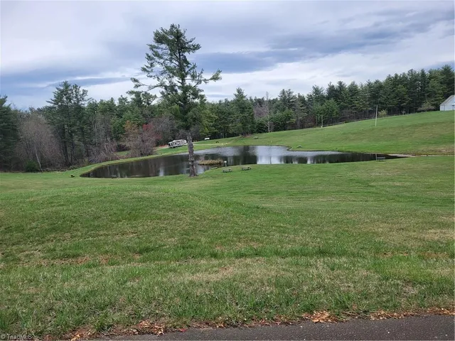 $49,900 | 184 Club House Drive, Ennice, NC 28623