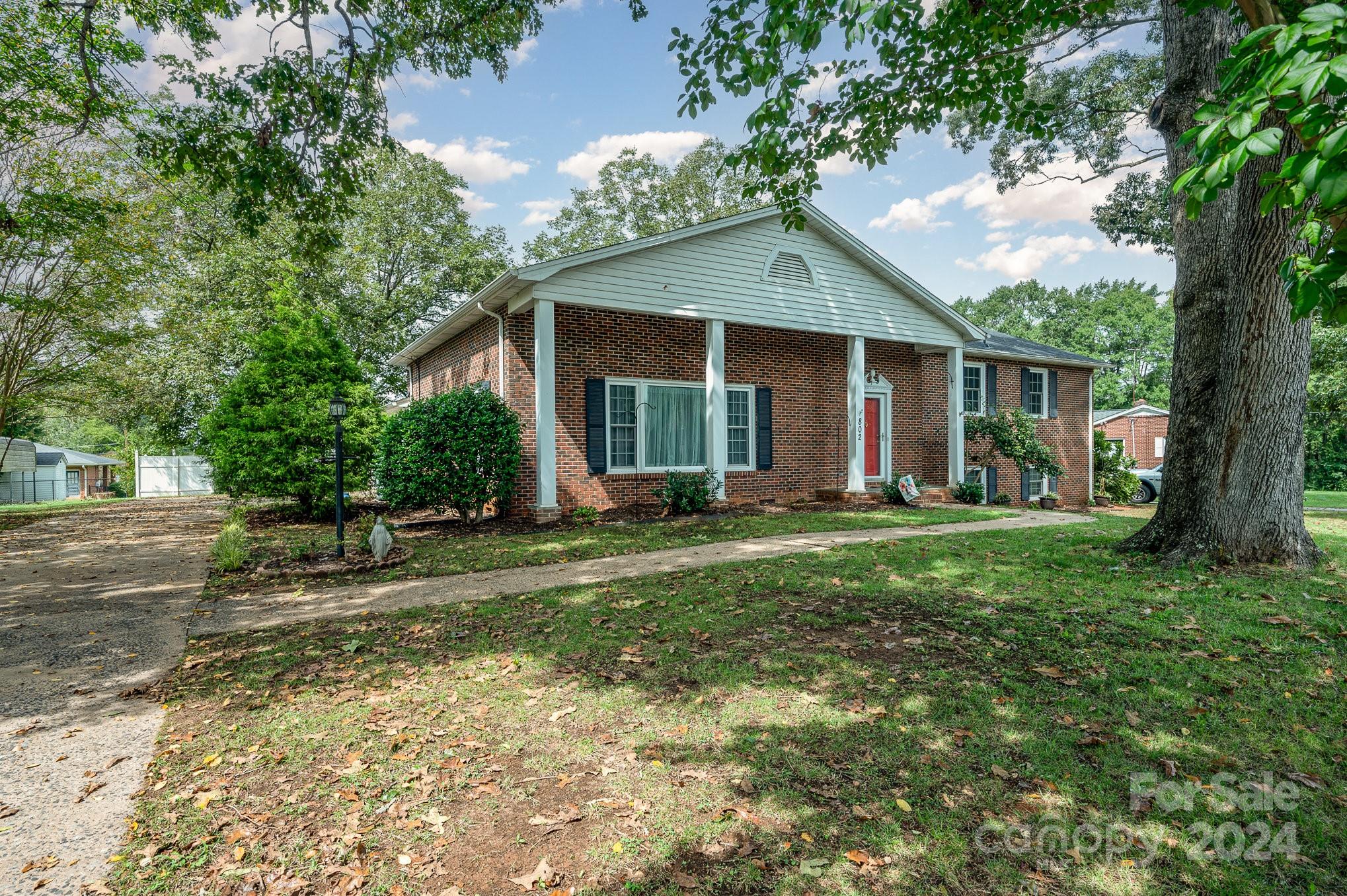 802 Charles Road Shelby, NC 28152 - Photo 1 of 28 Gallery Image 1