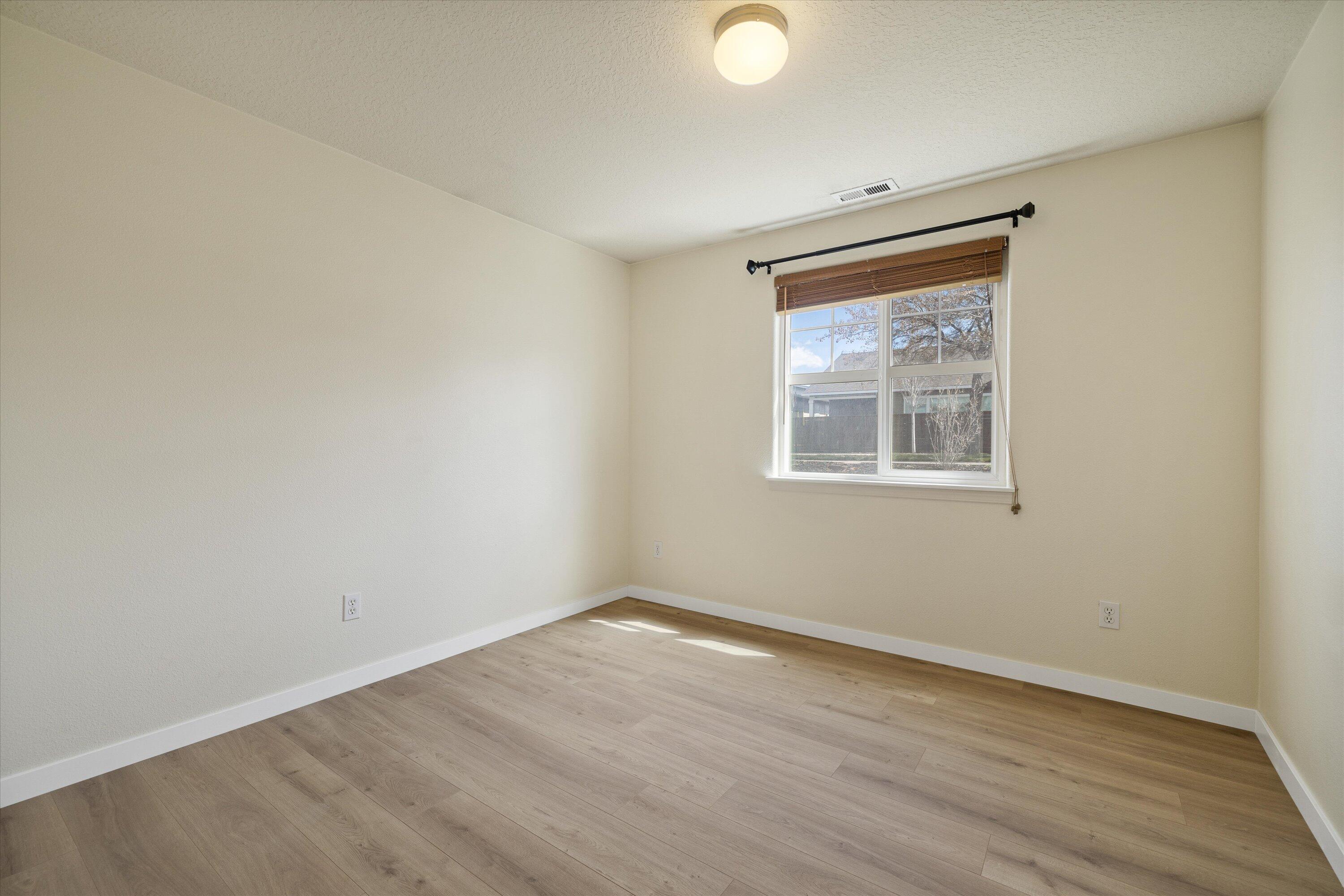 63169 Boyd Acres Road Bend, OR 97701 - Photo 18 of 23 Bedroom #3