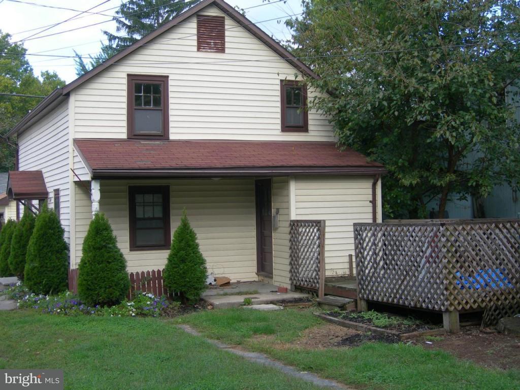110 South Spruce Street Lititz, PA 17543 - Photo 4 of 6