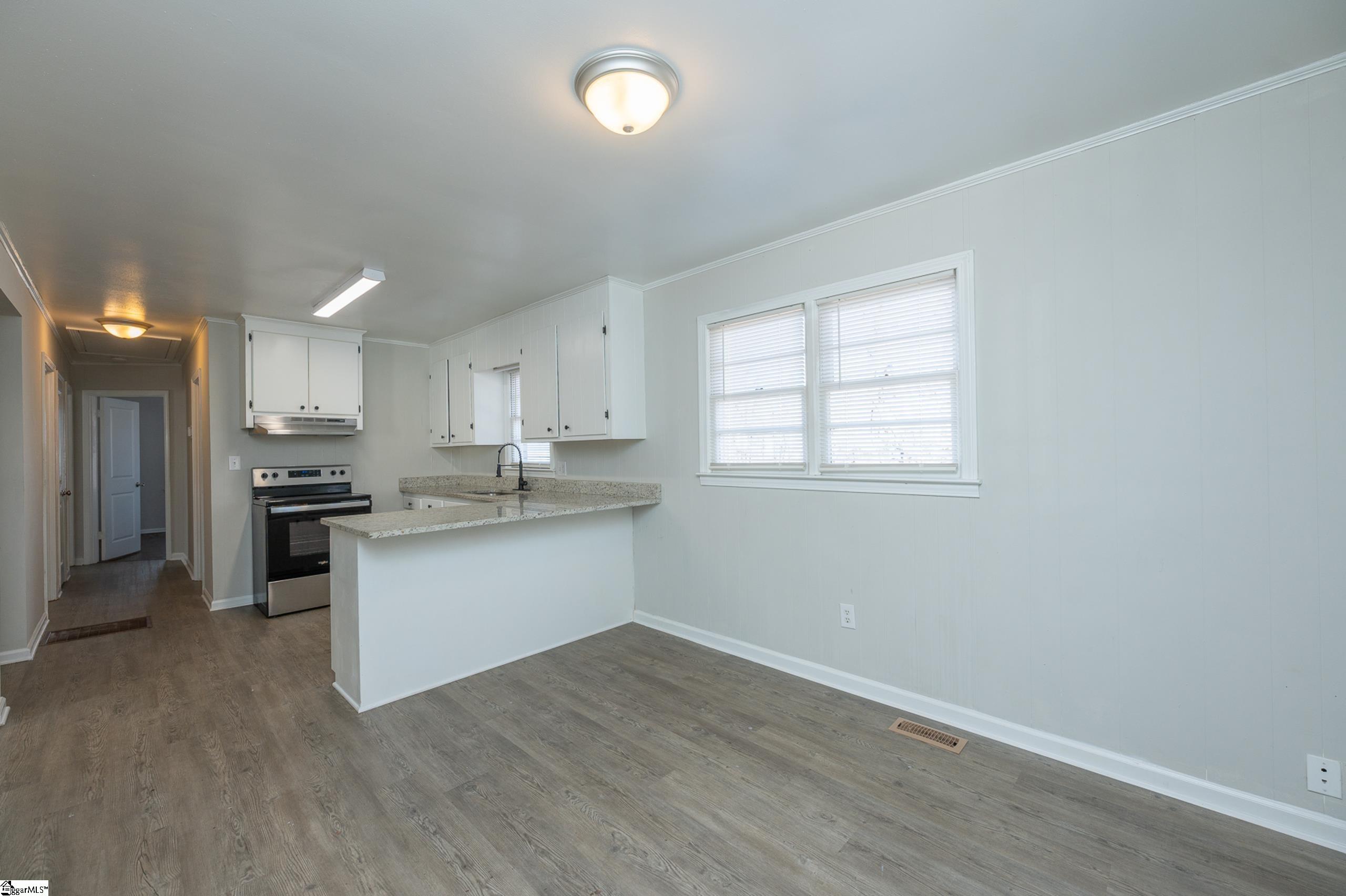 111 Susan Avenue Honea Path, SC 29654 - Photo 8 of 27