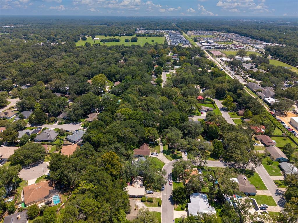 8114 Southwest 12th Place Gainesville, FL 32607 - Photo 6 of 45 Gallery Image 6