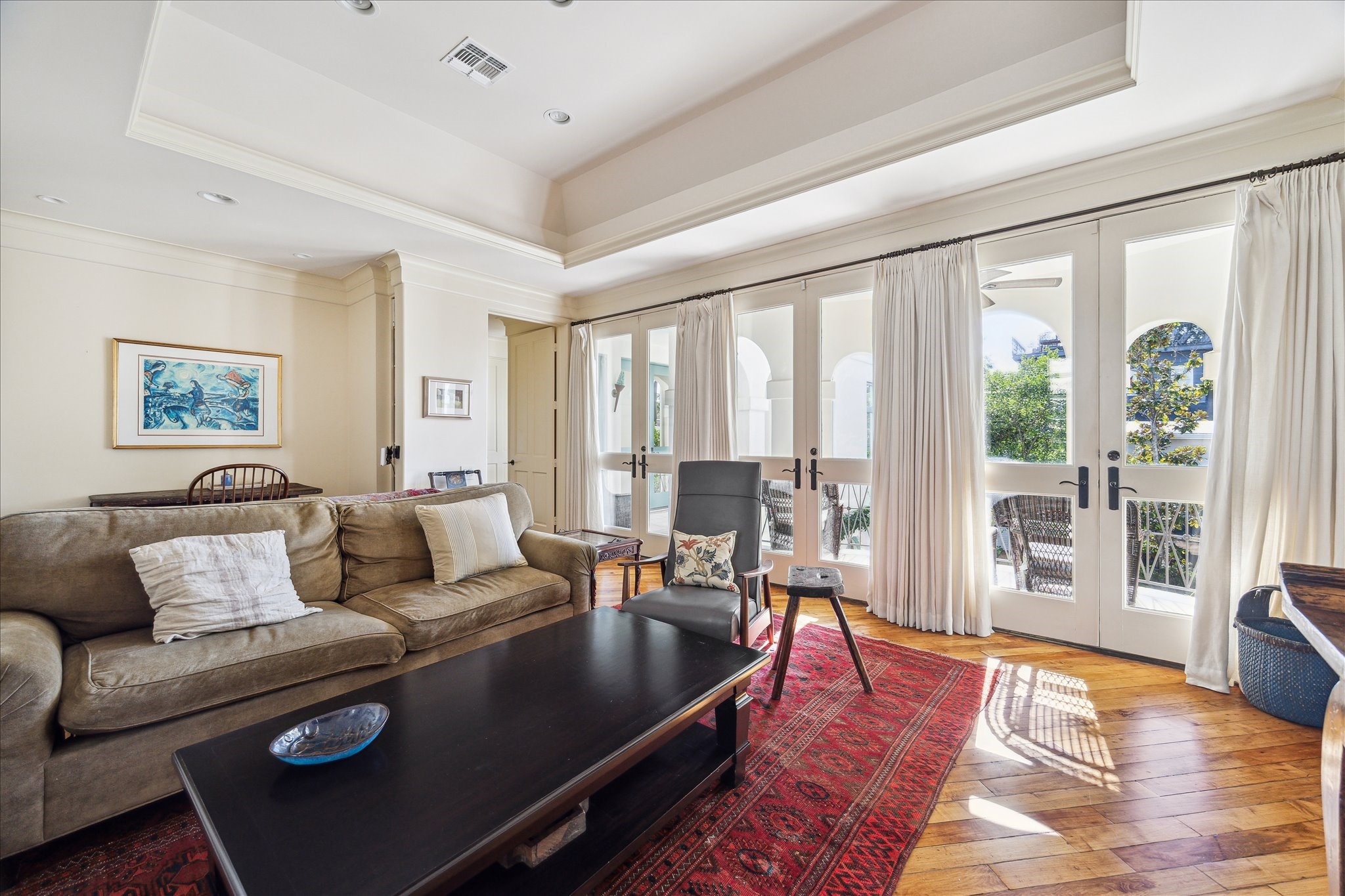 1804 Bolsover Street Houston, TX 77005 - Photo 28 of 46 a living room with furniture and a large window