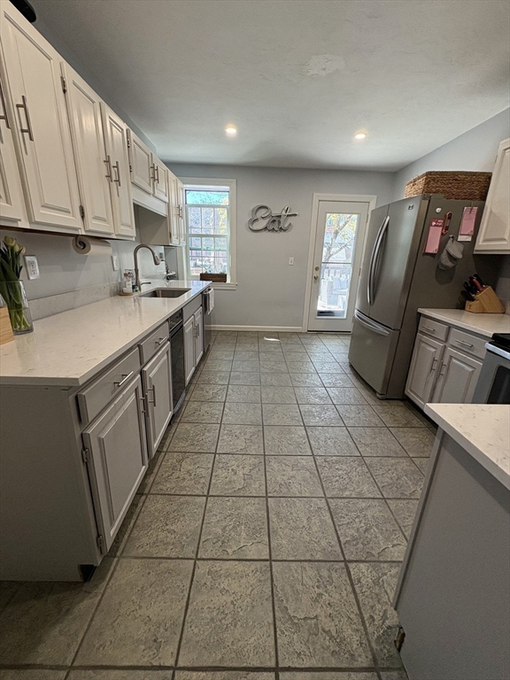 6 Nelson Street, Unit 6 Clinton, MA 01510 - Photo 6 of 24