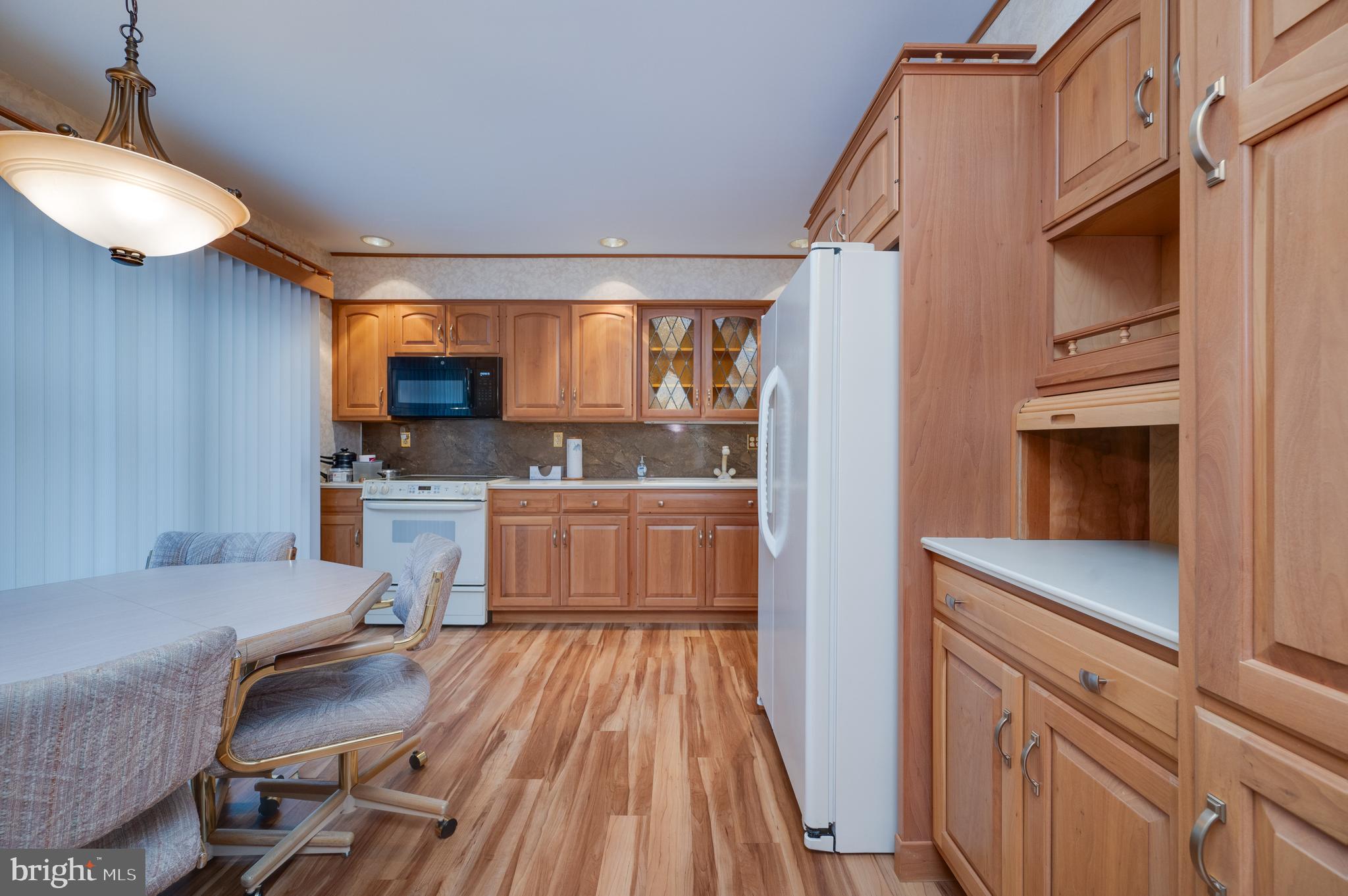 146 Merion Lane Reading, PA 19607 - Photo 7 of 36