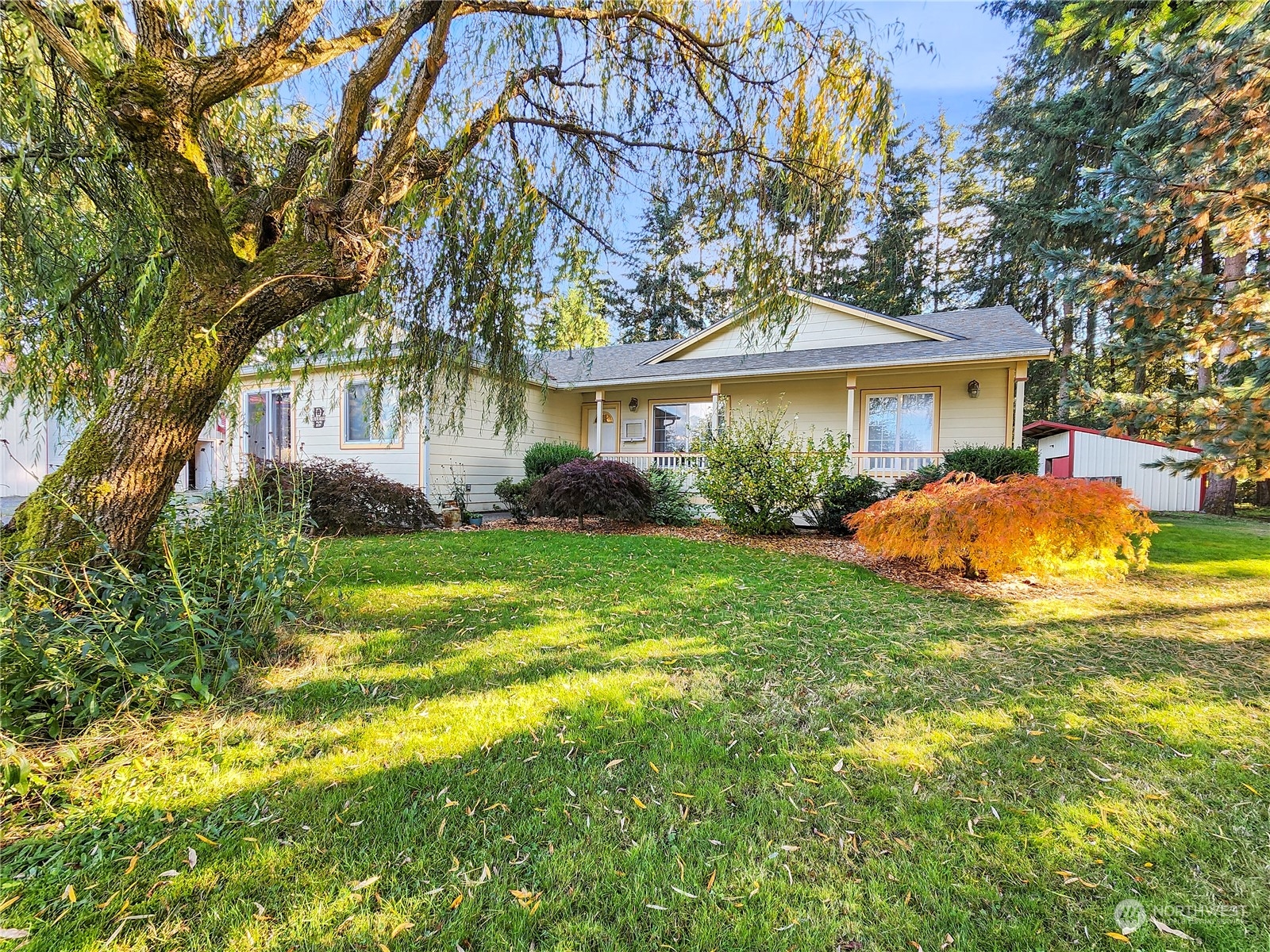 18341 Elderberry Street Southwest Rochester, WA 98579 - Photo 3 of 37 Gallery Image 3