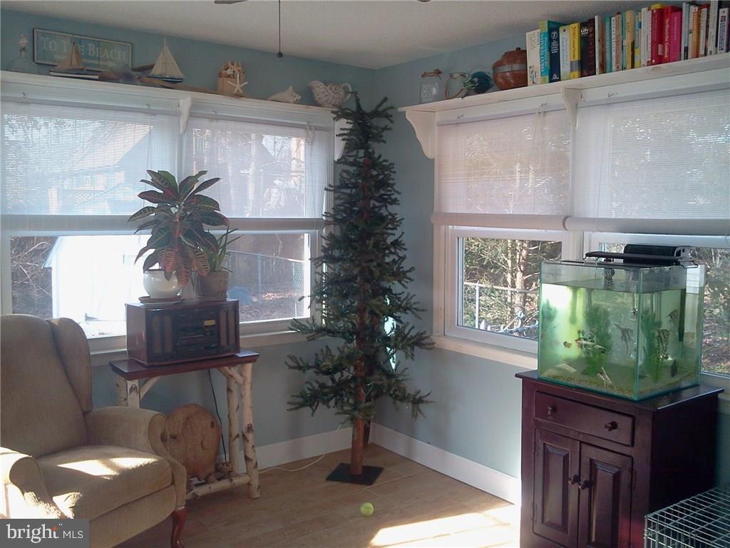 243 Topside Road Manahawkin, NJ 08050 - Photo 13 of 34