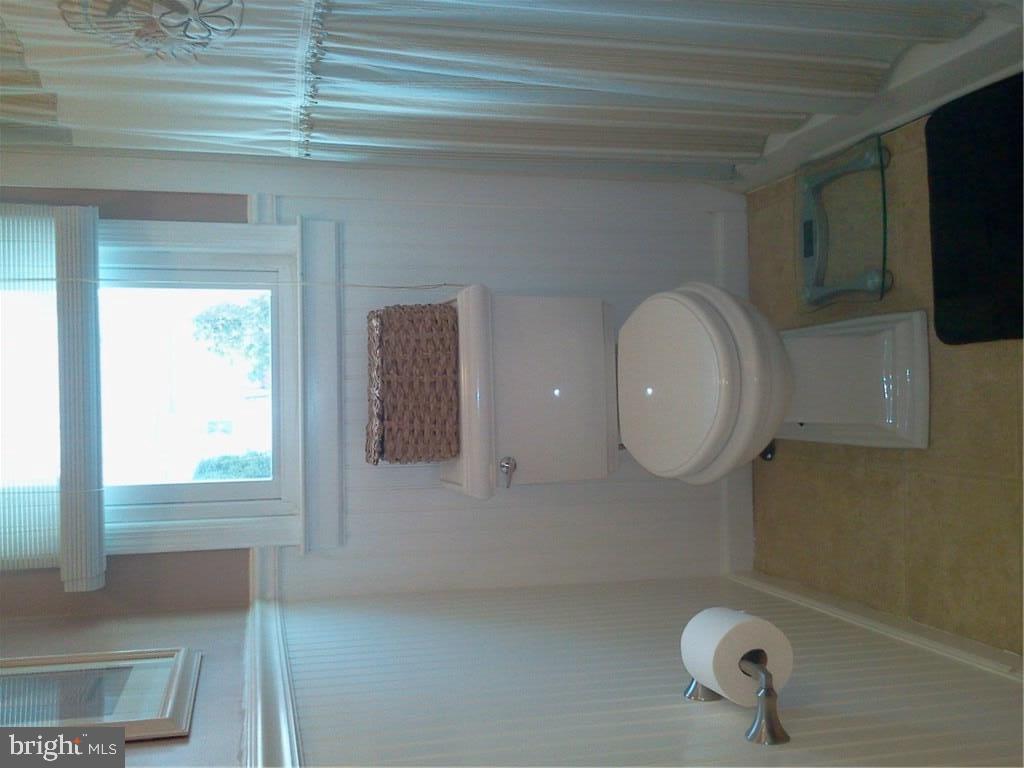 243 Topside Road Manahawkin, NJ 08050 - Photo 22 of 34