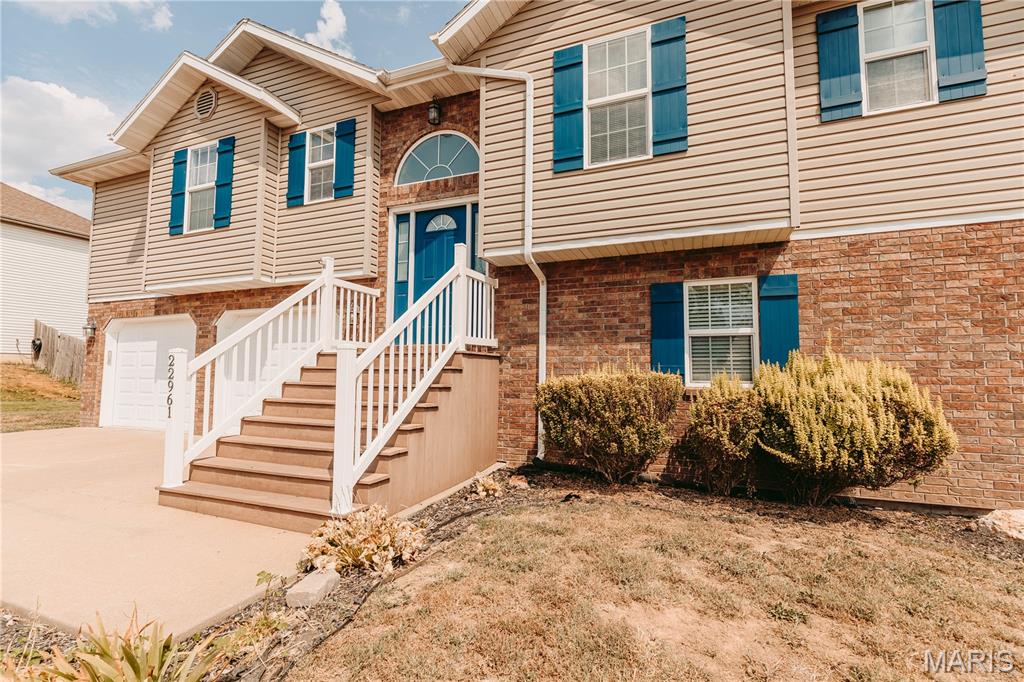 22961 Revelation Road Waynesville, MO 65583 - Photo 2 of 69 Gallery Image 2