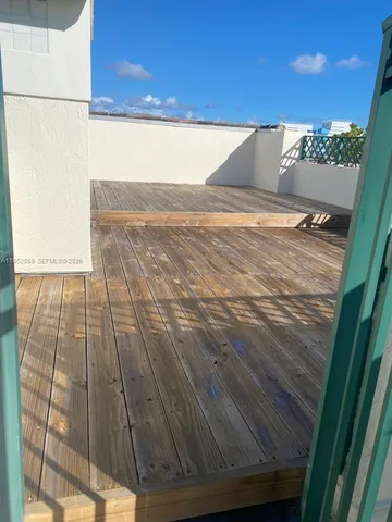 $900,000 | 300 Euclid Avenue, Unit 209, Miami Beach, FL 33139