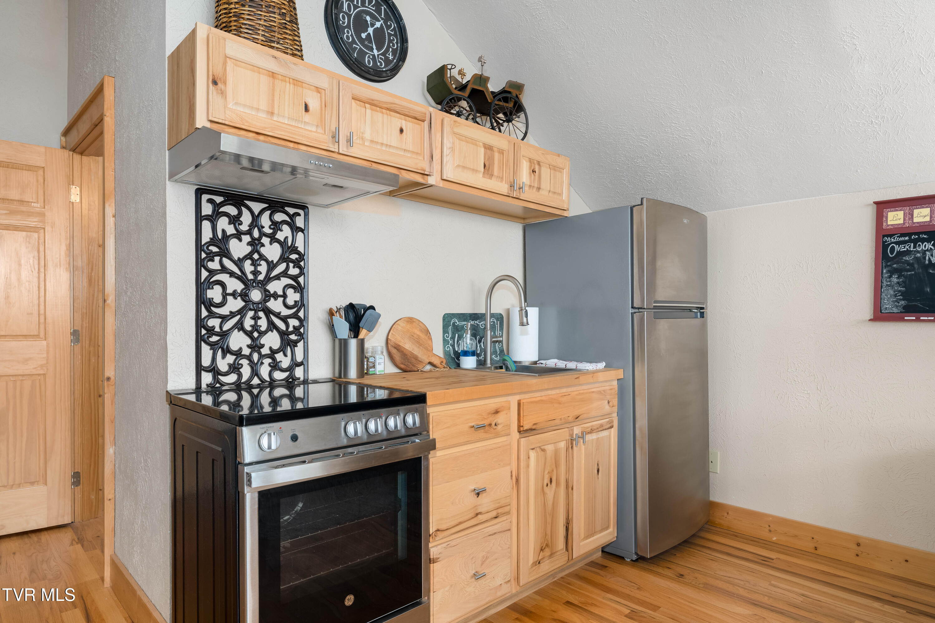 1527 Stone Mountain Road Trade, TN 37691 - Photo 101 of 129 1527 Stone Mountain Road (116 of 122)