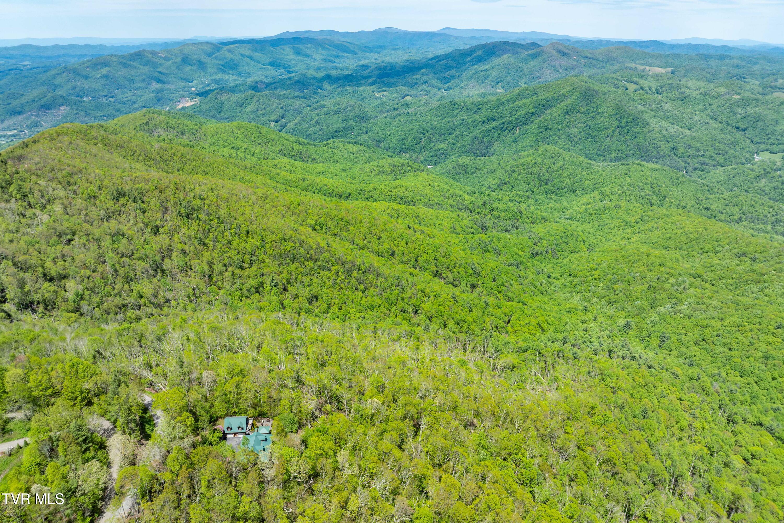 1527 Stone Mountain Road Trade, TN 37691 - Photo 109 of 129 1527 Stone Mountain Road (6 of 122)