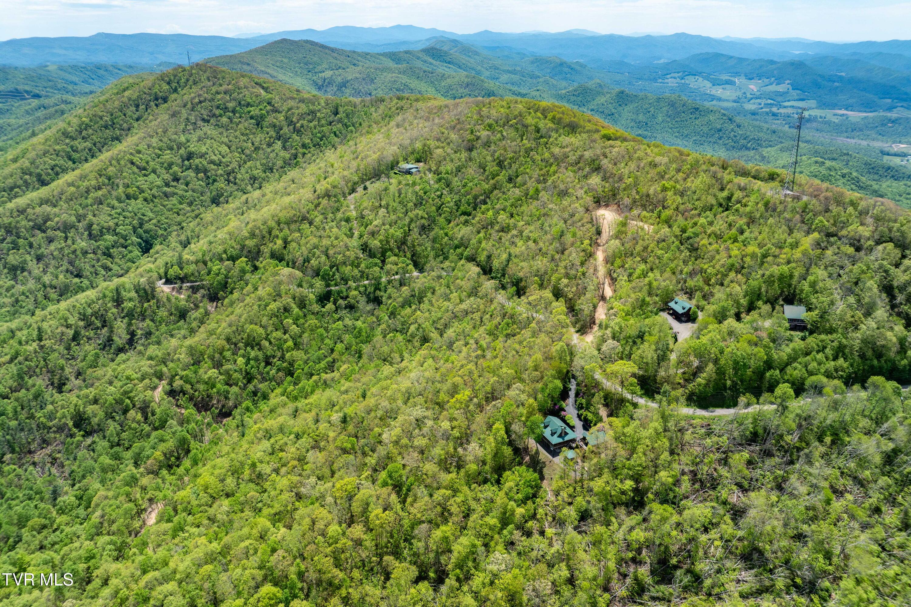1527 Stone Mountain Road Trade, TN 37691 - Photo 112 of 129 1527 Stone Mountain Road (9 of 122)