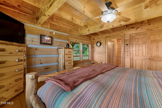 $1,179,000 | 1527 Stone Mountain Road, Trade, TN 37691