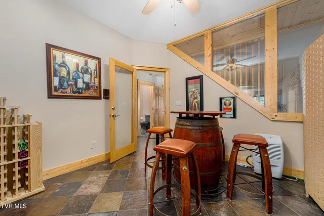 $1,179,000 | 1527 Stone Mountain Road, Trade, TN 37691