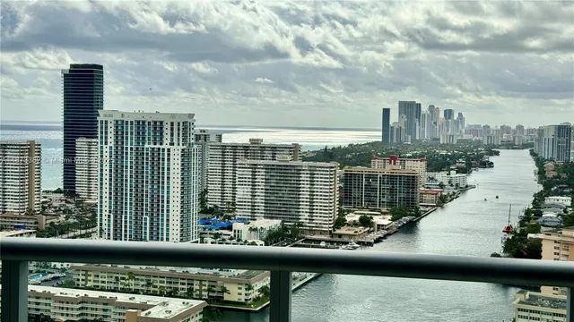 $585,000 | 2600 East Hallandale Beach Boulevard, Unit T3205, Hallandale Beach, FL 33009