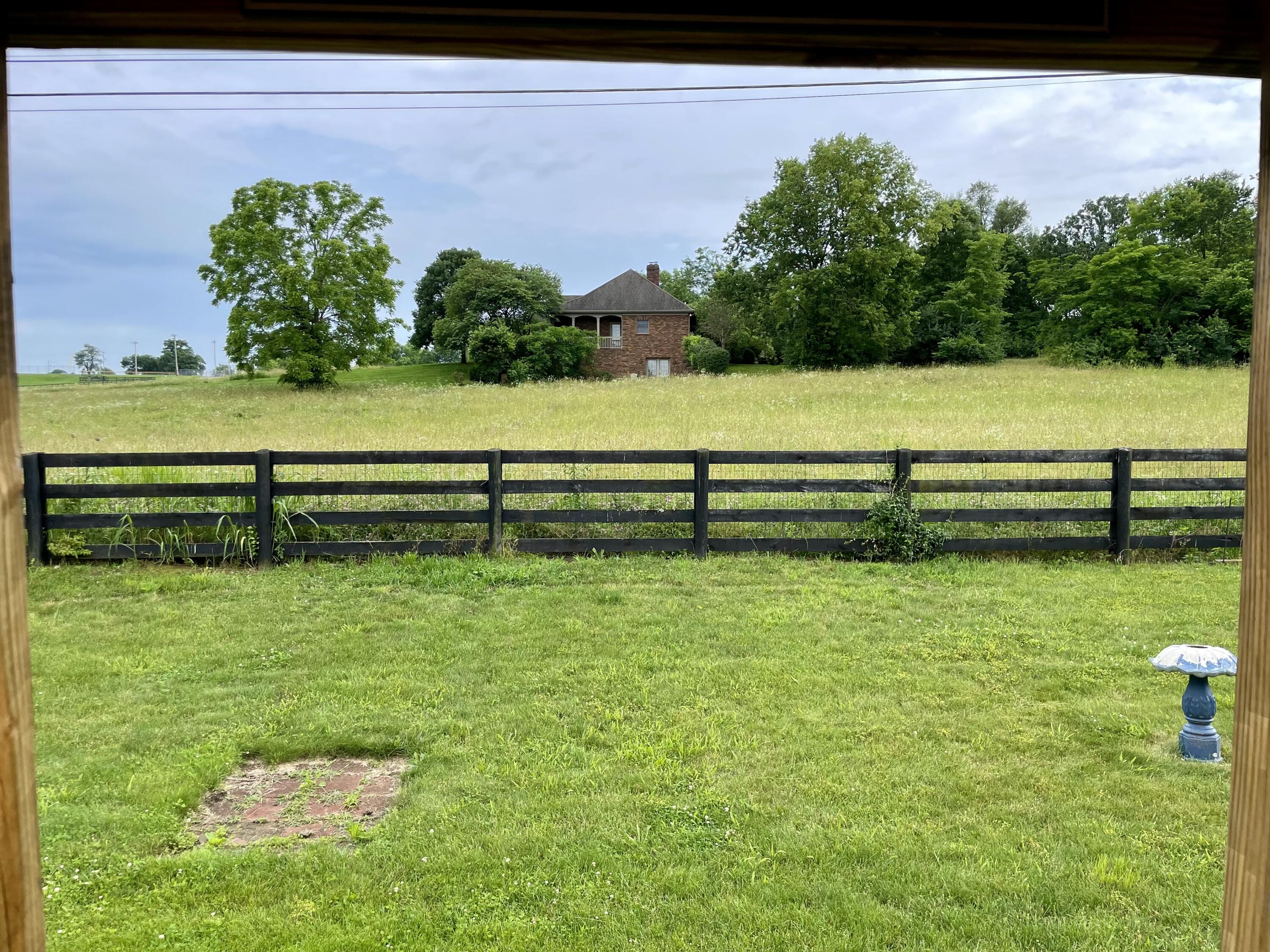 617 Williams Road Nicholasville, KY 40356 - Photo 25 of 32 IMG_5812