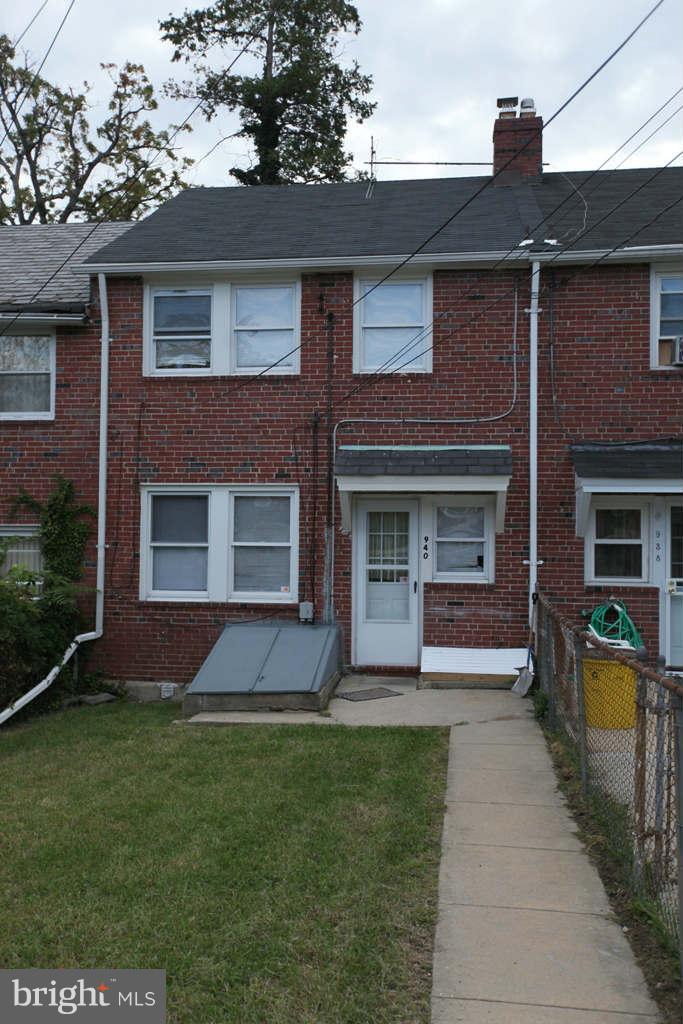 940 North Hill Road Baltimore, MD 21218 - Photo 11 of 12 Exterior (Rear)