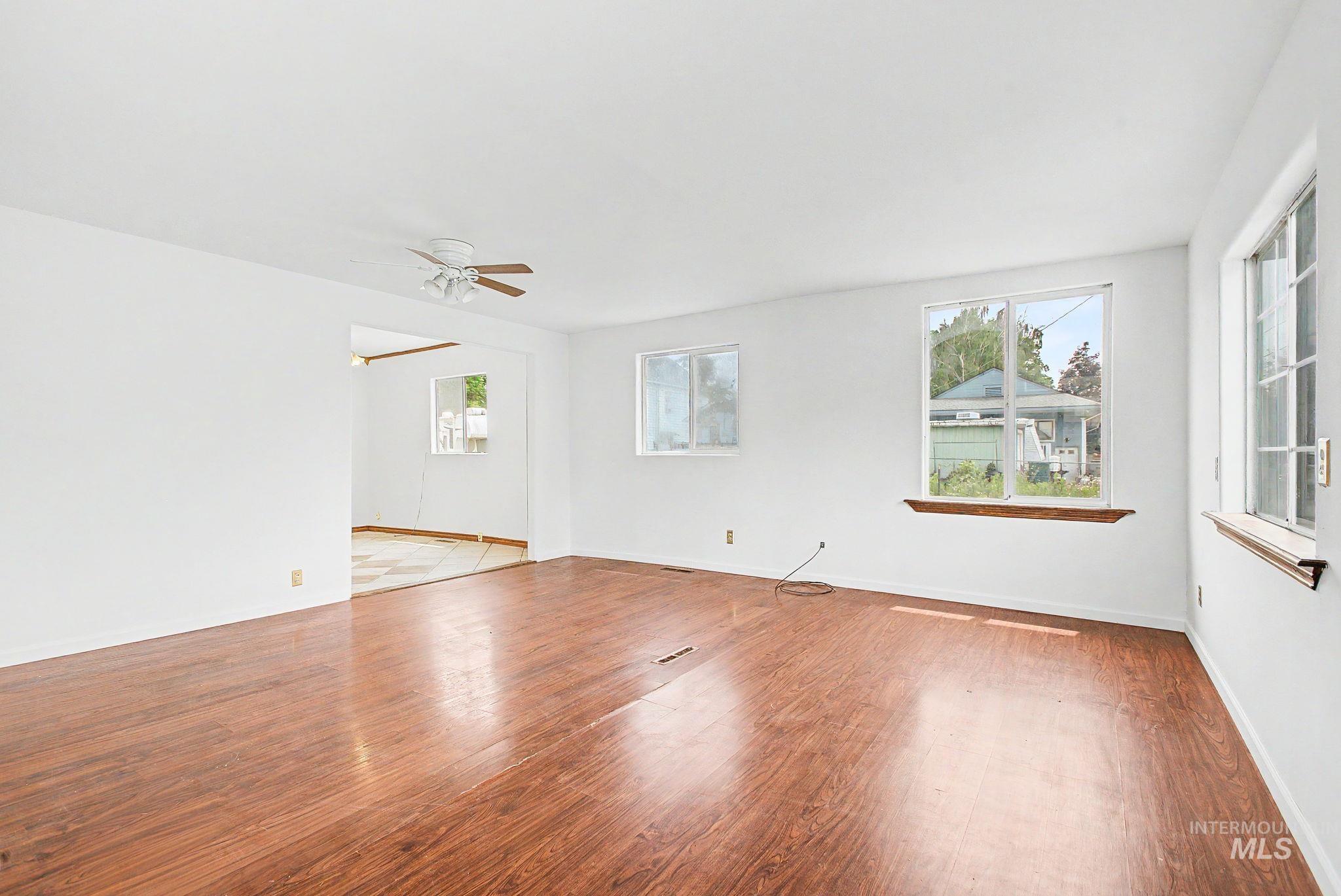 813 10th Street Lewiston, ID 83501 - Photo 8 of 33