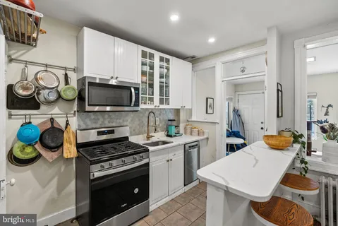 $685,000 | 2422 2nd Street Northeast, Washington, DC 20002