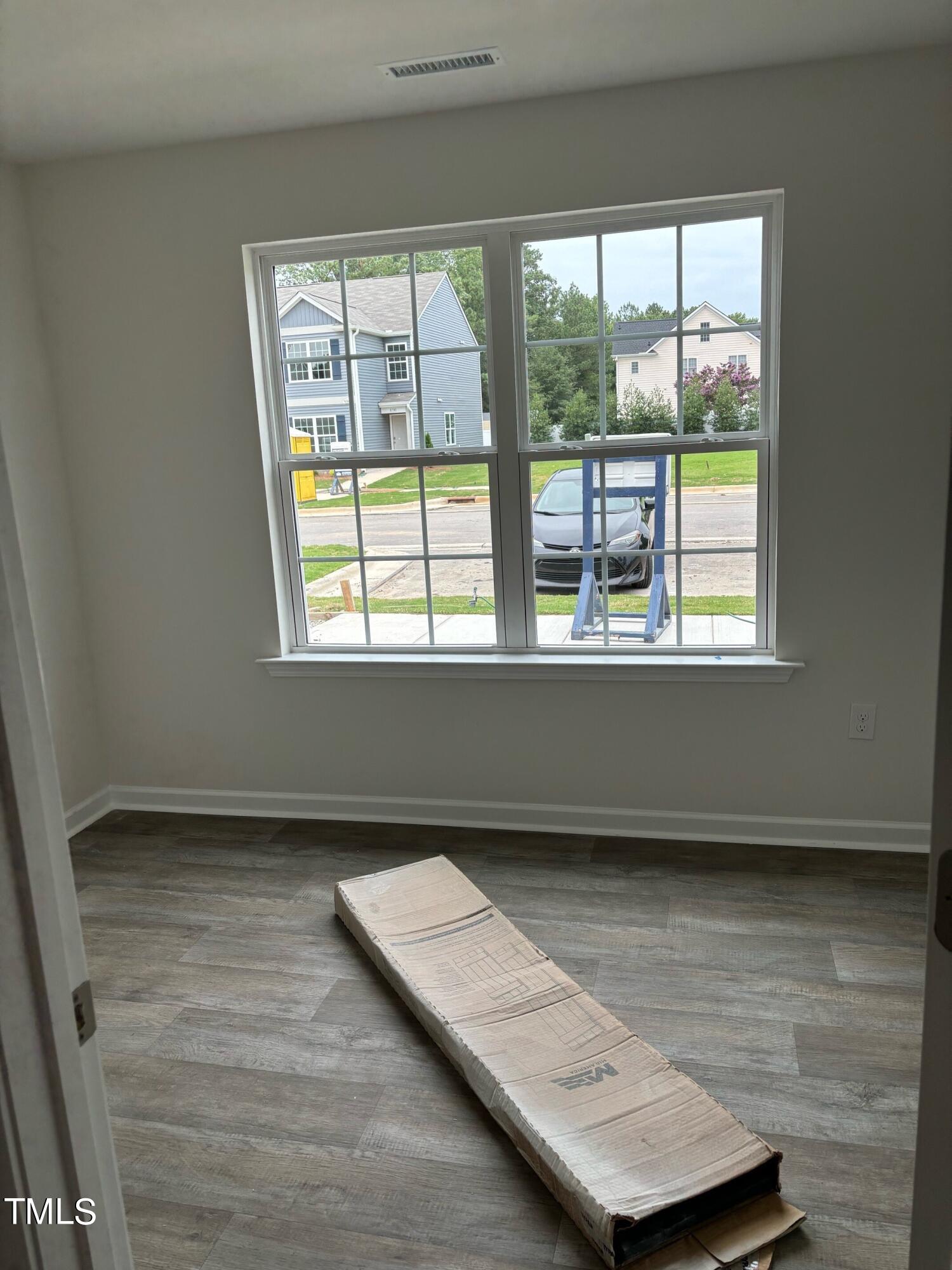 8731 Asher Gray Way Raleigh, NC 27616 - Photo 8 of 21 sydney office