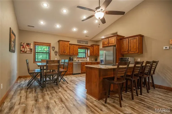 $595,000 | 81 Southern Comfort, Doniphan, MO 63935