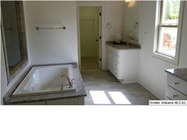 4072 Noyak Road, Unit 151 Birmingham, AL 35226 - Photo 7 of 10