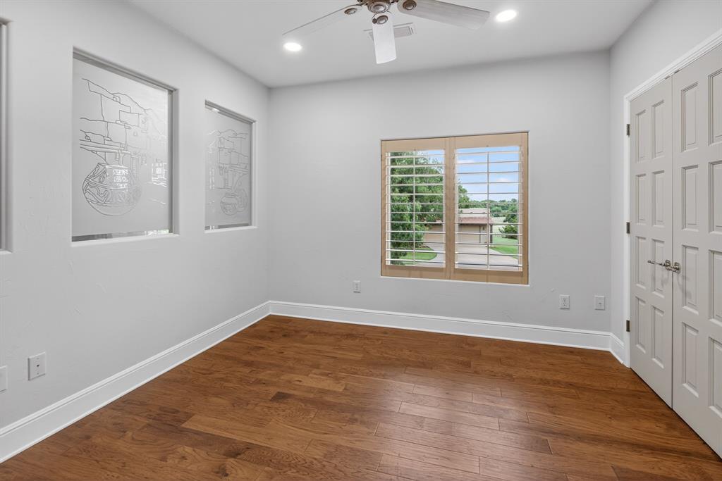 701 West Walcott Street Pilot Point, TX 76258 - Photo 33 of 39 Gallery Image 33