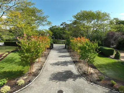 $2,799,000 | 10 Beech Road, Islip, NY 11751