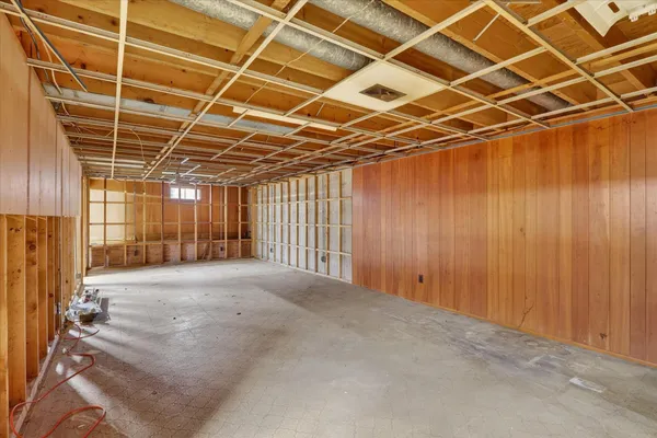 a view of a indoor garage
