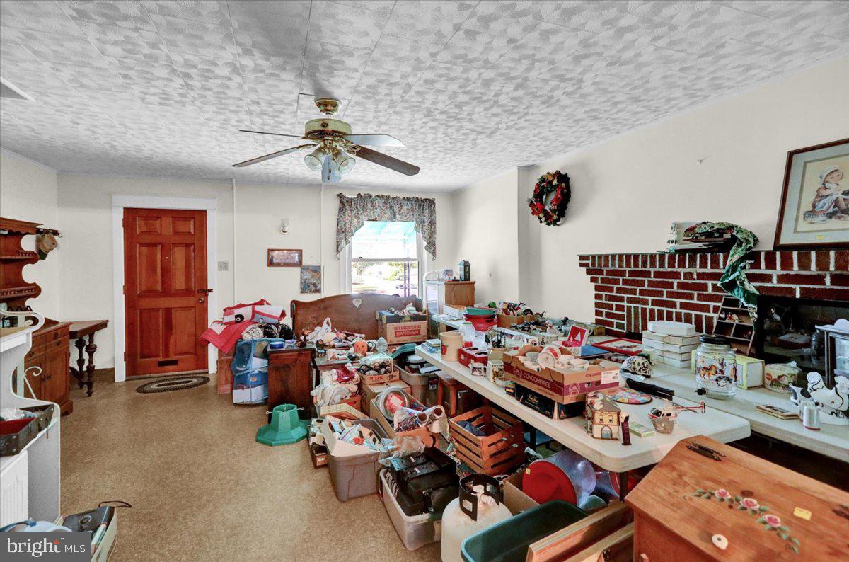 507 Locust Street Denver, PA 17517 - Photo 11 of 25 Gallery Image 11
