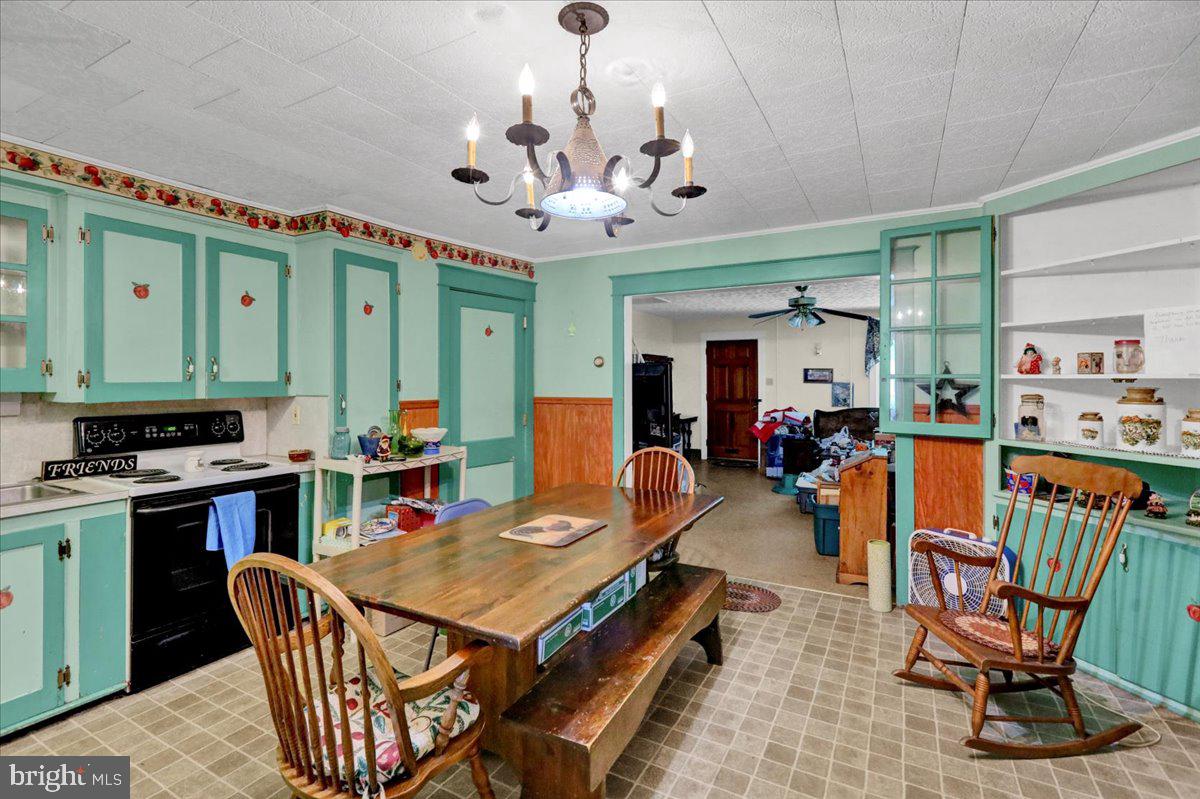 507 Locust Street Denver, PA 17517 - Photo 8 of 25 Gallery Image 8