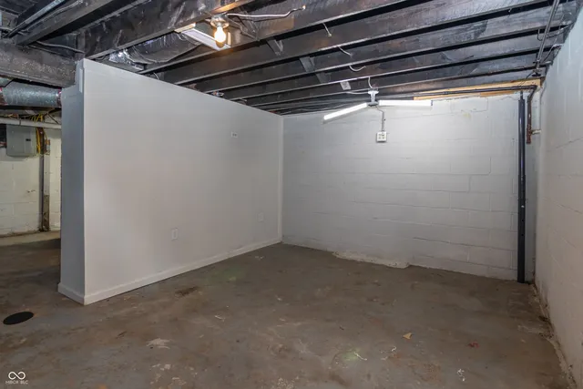 $1,050 | 3457 North Sherman Drive, Indianapolis, IN 46218