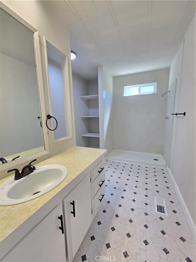 2621 Prescott Road Modesto, CA 95350 - Photo 18 of 20 Gallery Image 18