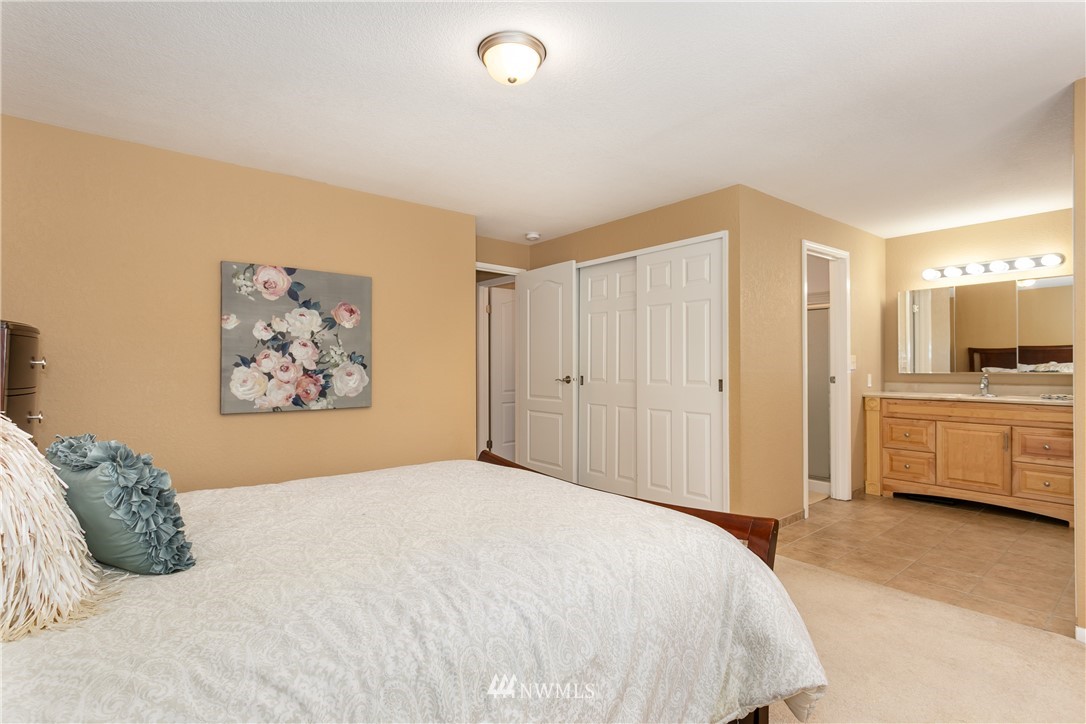 21329 2nd Drive Southeast Bothell, WA 98021 - Photo 13 of 25