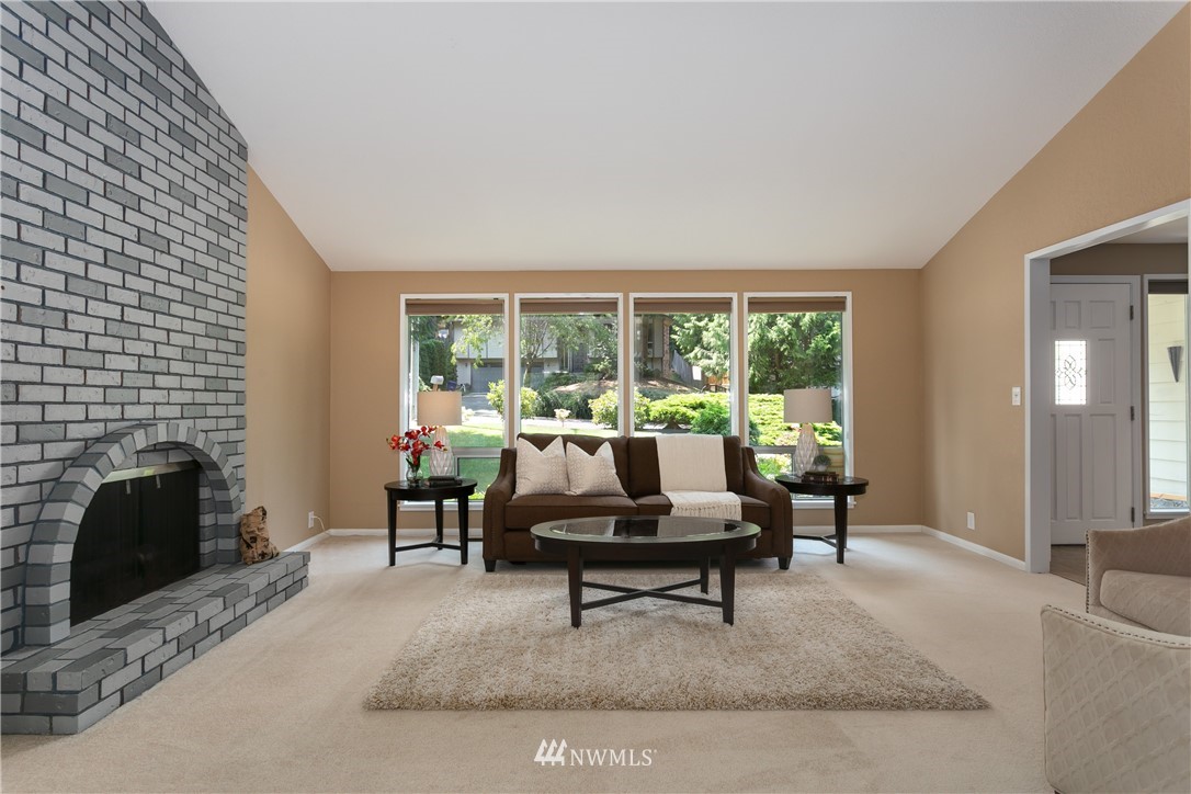21329 2nd Drive Southeast Bothell, WA 98021 - Photo 4 of 25