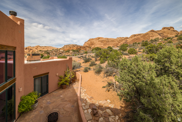 3617 Red Rock Drive Moab, UT 84532 - Photo 59 of 79 Mountain view