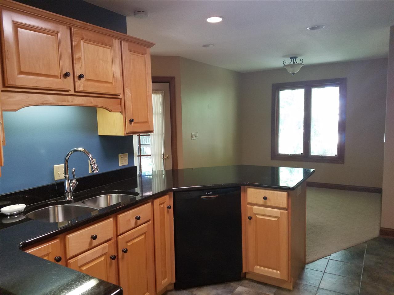 8427 Spring Forest Drive Fort Wayne, IN 46804 - Photo 6 of 11 Gallery Image 6