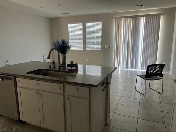 $2,195 | 5676 Calm Season Street, Las Vegas, NV 89118