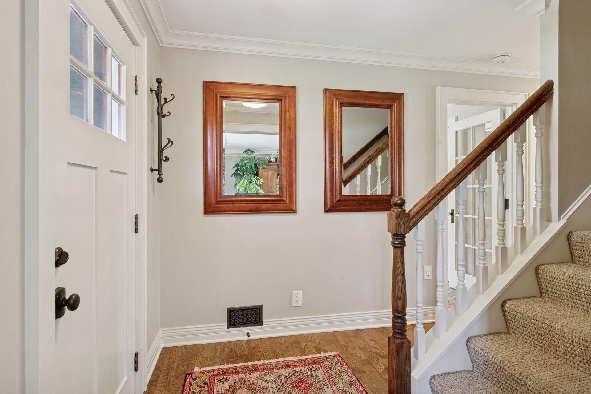506 Milbert Road Minnetonka, MN 55305 - Photo 4 of 46