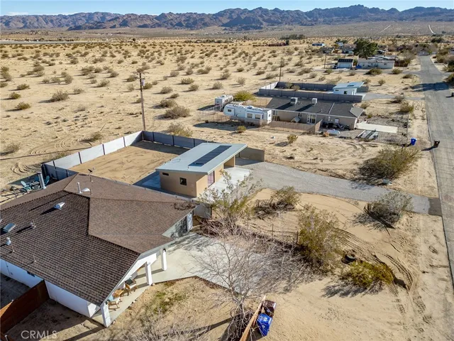 $299,900 | 4955 1st Street East, Joshua Tree, CA 92252