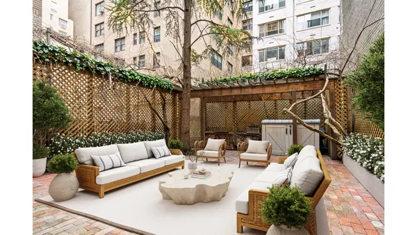 $75,000 | 7 East 69th Street | Lenox Hill