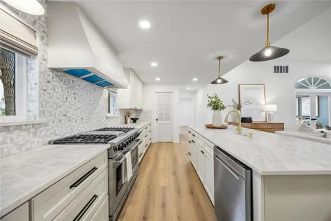 $899,900 | 9130 Windcrest Drive, Dallas, TX 75243