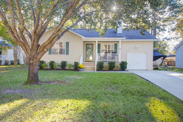$327,000 | 108 Apache Drive, Summerville, SC 29483