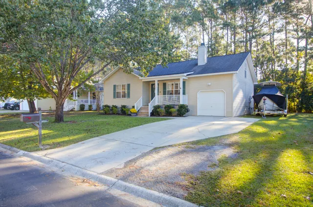 $327,000 | 108 Apache Drive, Summerville, SC 29483