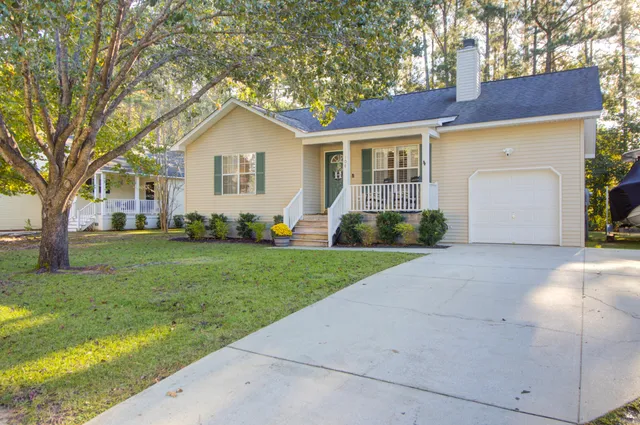 $327,000 | 108 Apache Drive, Summerville, SC 29483