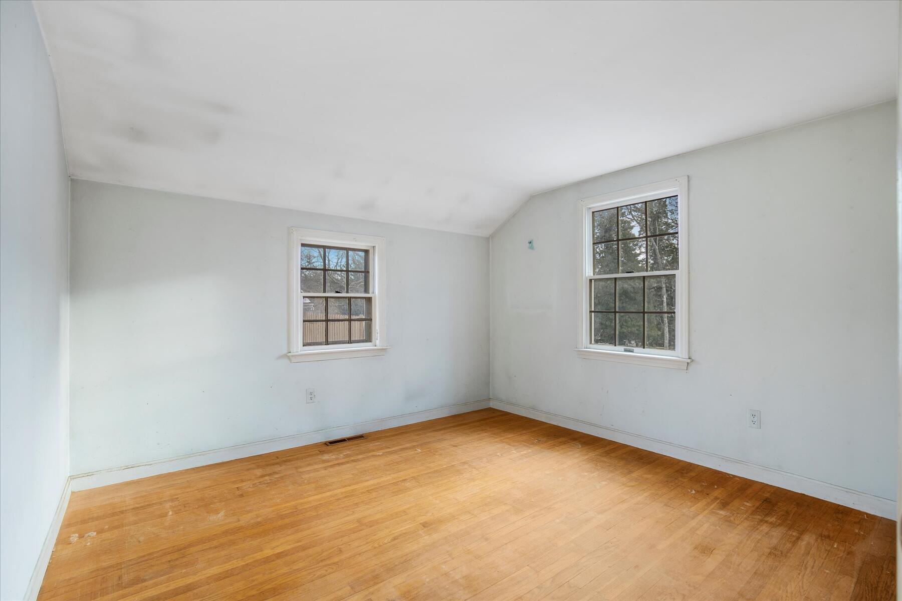 19 Larkin Lane Harwich, MA 02645 - Photo 11 of 43 13-MG_3931-r(1)