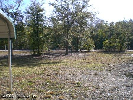 1095 Carter Road Lawtey, FL 32058 - Photo 3 of 20 FRONT YARD